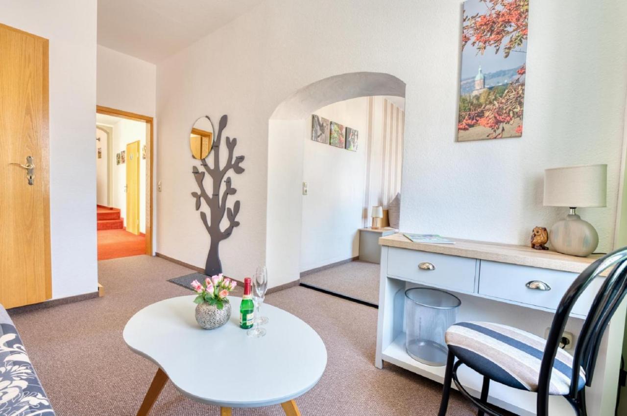 Pension Kleine Auszeit Аннаберг-Бухгольц Экстерьер фото